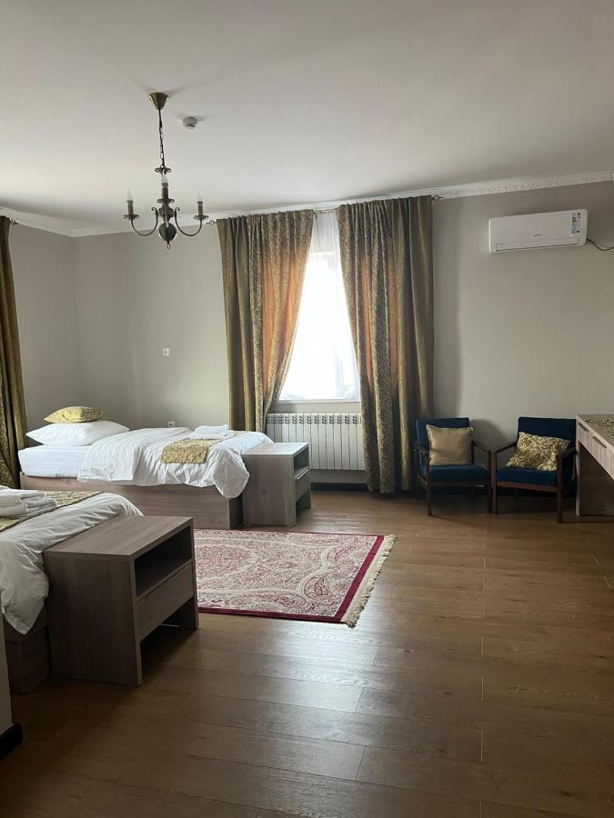 Green Town Hotel Shymkent Exterior foto