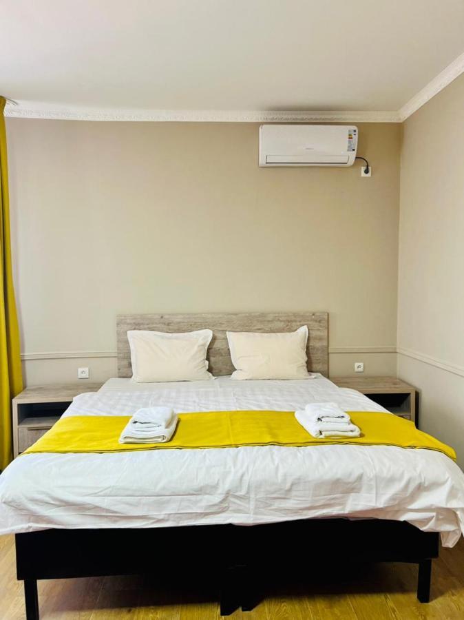 Green Town Hotel Shymkent Exterior foto